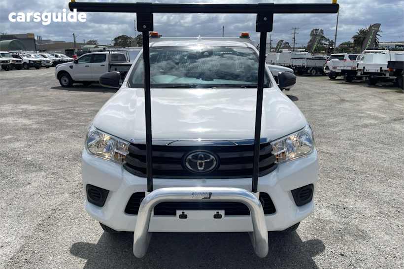 White 2021 Toyota Hilux Ute Tray SR 4X4