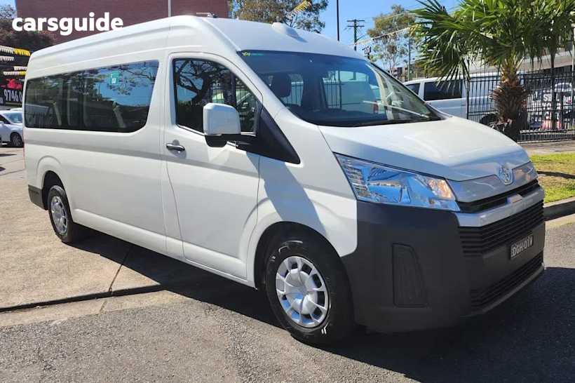 White 2019 Toyota HiAce OtherCar COMMUTER R