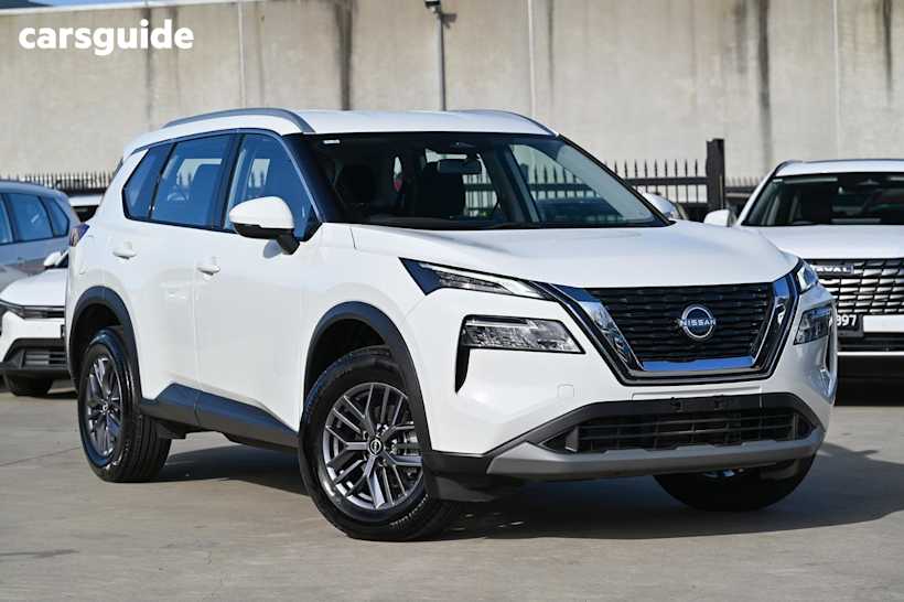 White 2024 Nissan X-Trail SUV ST F