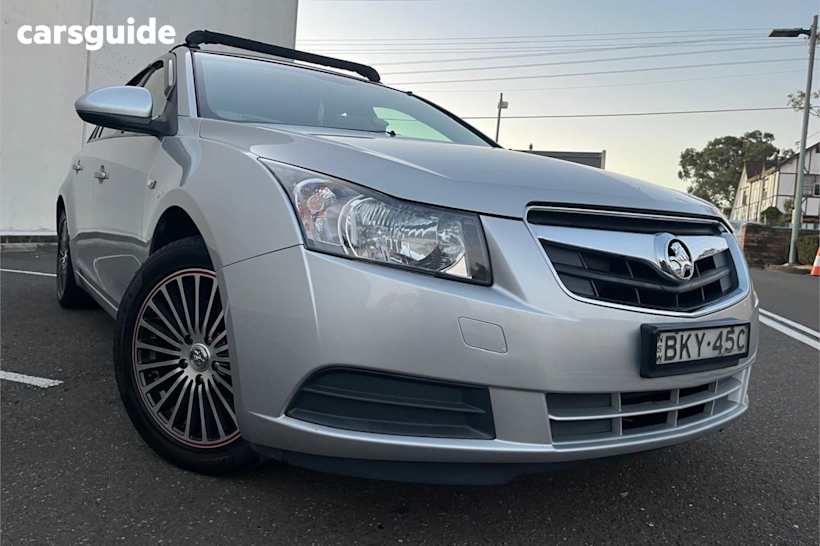 Silver 2009 Holden Cruze Sedan Cd