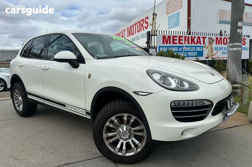 White 2011 Porsche Cayenne Wagon Diesel