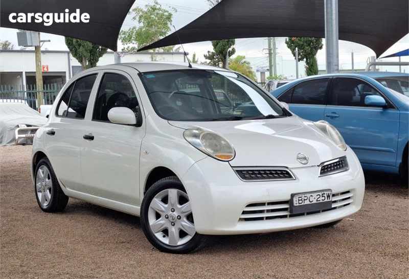 White 2010 Nissan Micra Hatchback