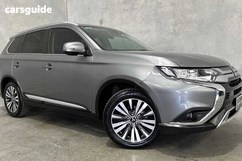 Silver 2021 Mitsubishi Outlander Wagon Ls 7 Seat (Awd)