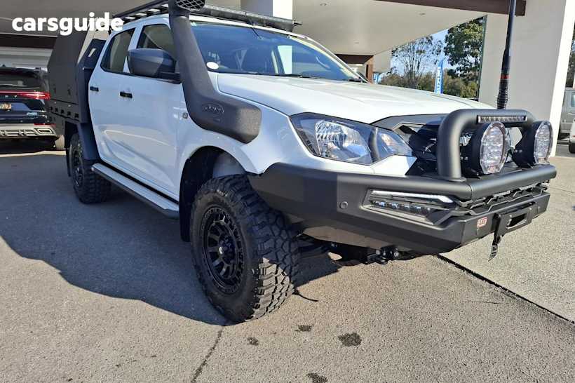 White 2025 Isuzu D-MAX Ute Tray SX 4X4