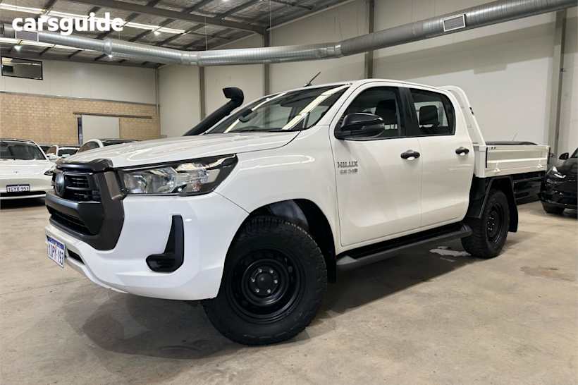 White 2021 Toyota Hilux Ute Tray SR