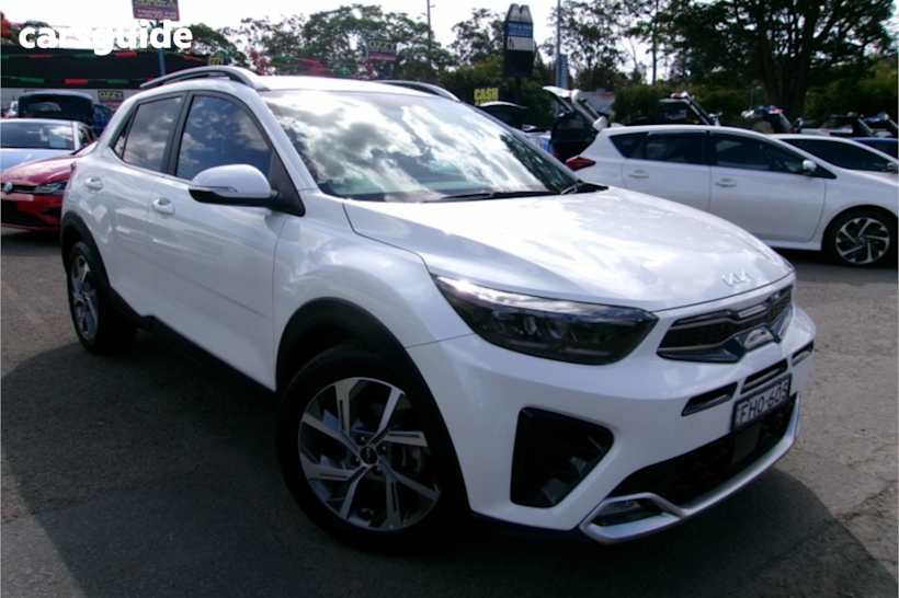 White 2024 Kia Stonic Wagon Gt-Line