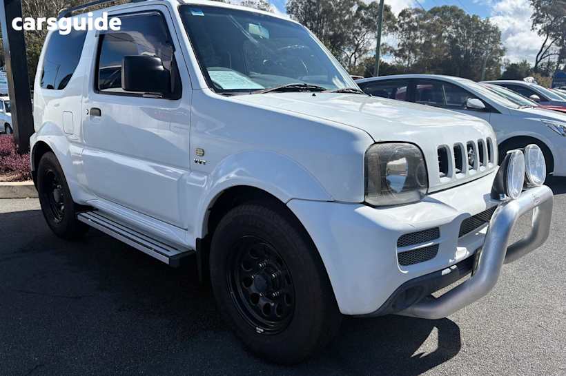 White 2007 Suzuki Jimny SUV JLX 4X4