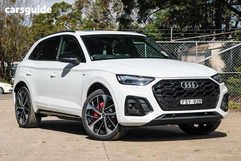 White 2025 Audi Q5 SUV 55 TFSI E S LINE 4X4