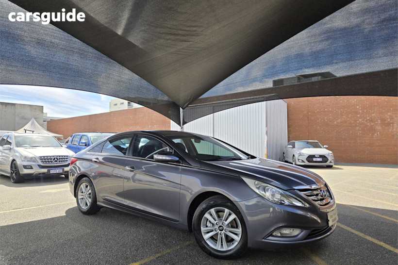 Grey 2010 Hyundai I45 Sedan ACTIVE F