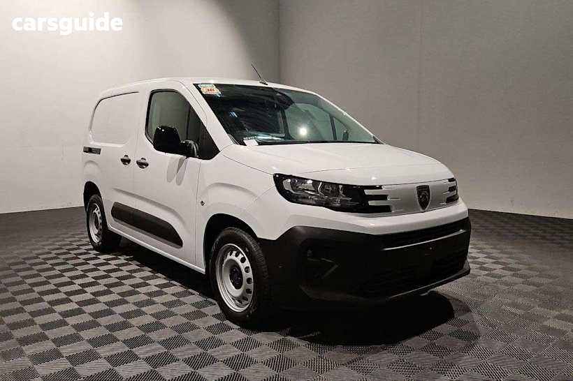 White 2025 Peugeot Partner Van Pro Short