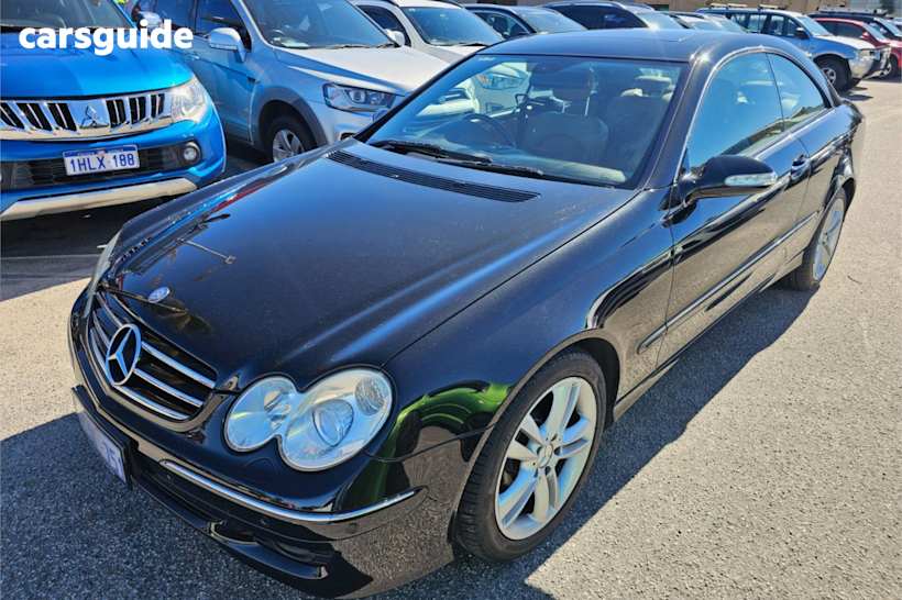 Black 2005 Mercedes-Benz CLK350 Coupe Avantgarde