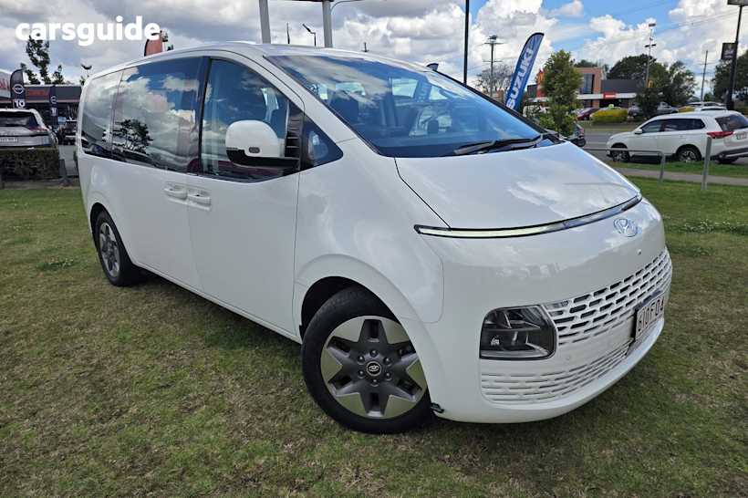 White 2022 Hyundai Staria OtherCar ELITE 4X4