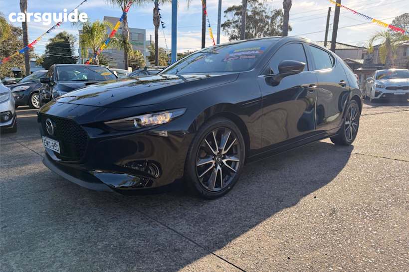 Black 2021 Mazda Mazda3 Hatch G20 EVOLVE F