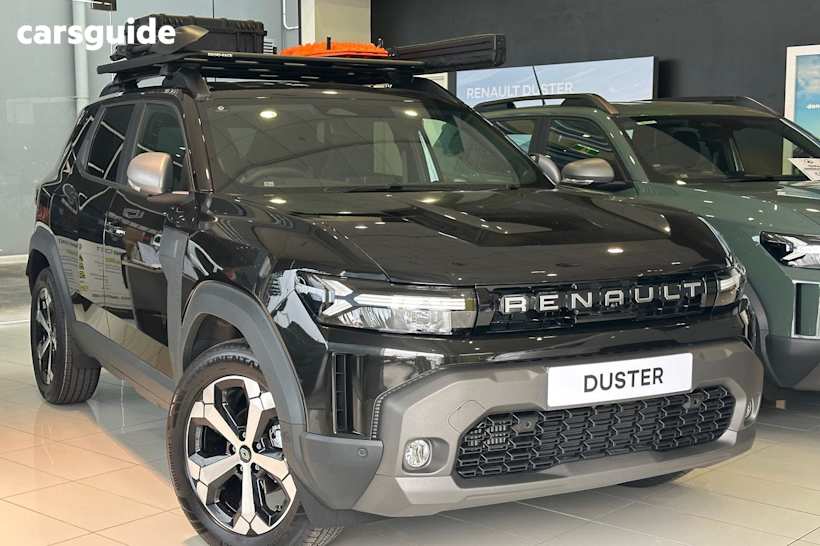Black 2025 Renault Duster SUV TECHNO F