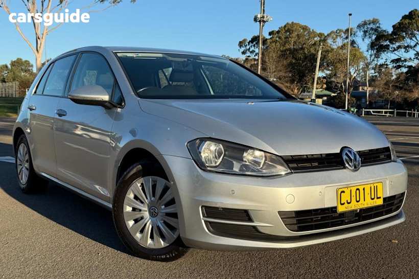 Silver 2016 Volkswagen Golf Hatchback 92 Tsi