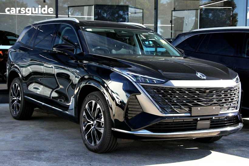 Black 2025 MG Qs SUV EXCITE F