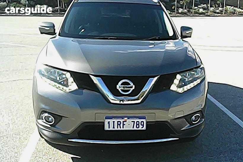 Grey 2016 Nissan X-Trail SUV