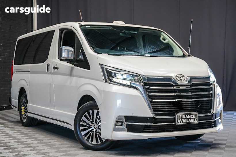 White 2021 Toyota Granvia Wagon Standard (8 Seats)