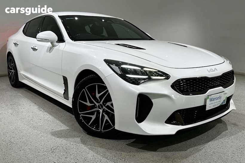 White 2023 Kia Stinger Sedan 330S R