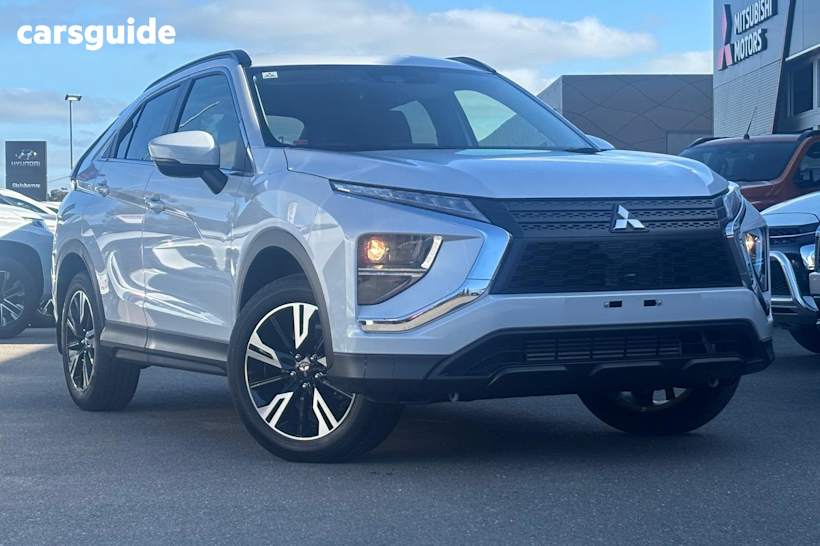 White 2024 Mitsubishi Eclipse Cross SUV LS F