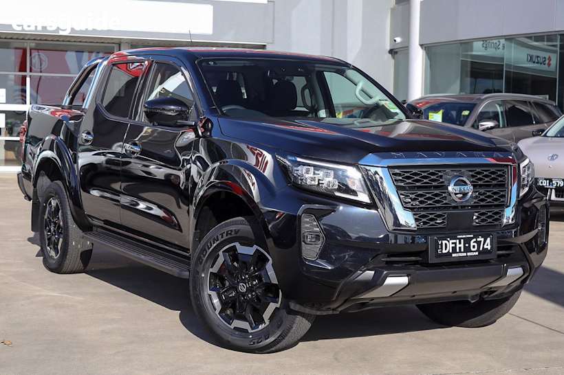 Black 2024 Nissan Navara Dual Cab Pick-up St-X (4X4) Cloth/No Sunroof