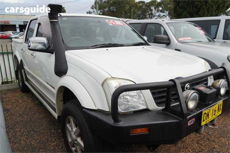 White 2004 Holden Rodeo Ute Tray LT 4X4