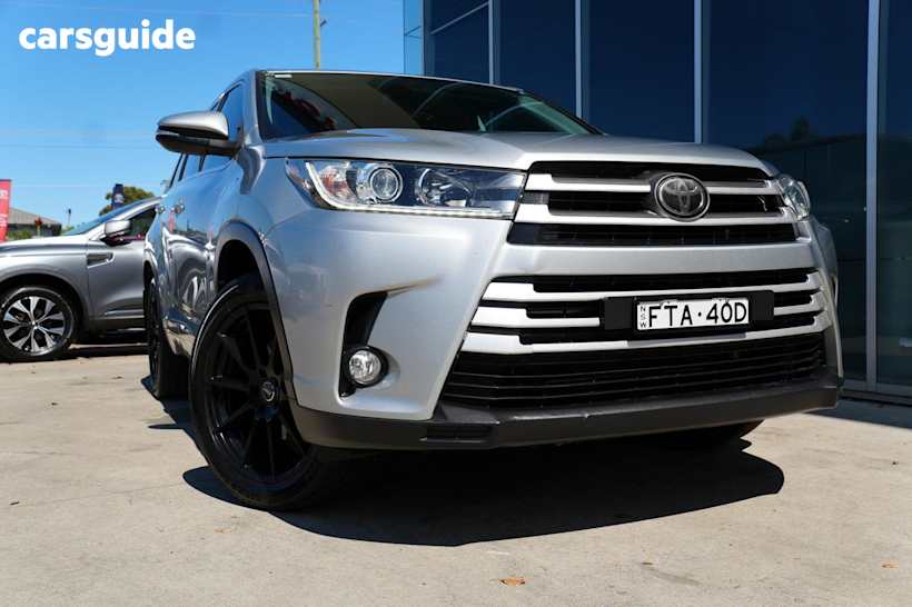 Silver 2017 Toyota Kluger Wagon Gx (4X2)
