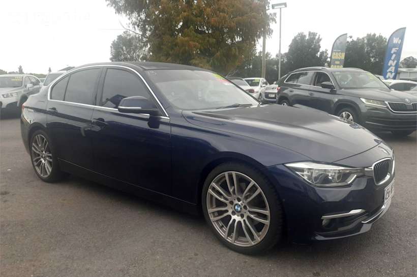 Blue 2016 BMW 320D Sedan Sport Line