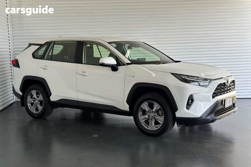 White 2023 Toyota RAV4 SUV GX F