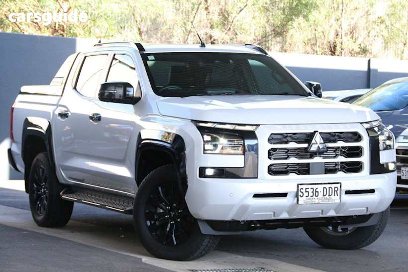 White 2024 Mitsubishi Triton Double Cab Pick Up Gsr (4X4)