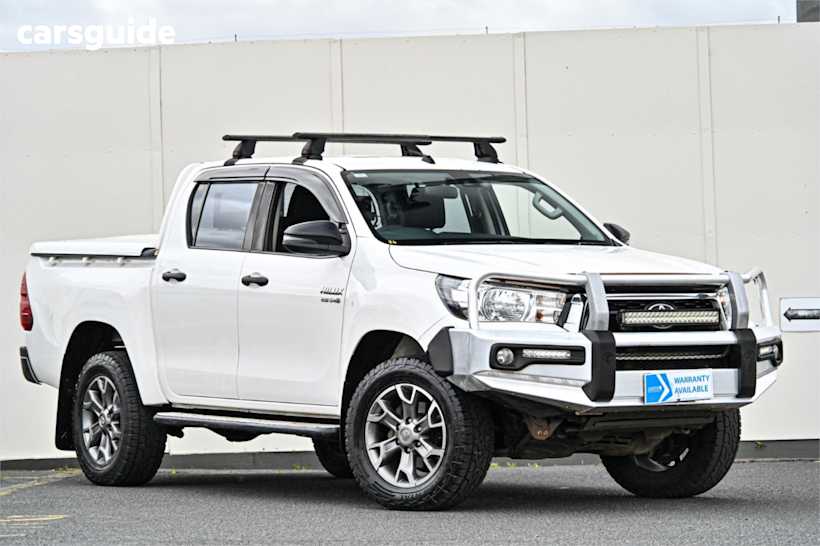 White 2019 Toyota Hilux Ute Tray SR 4X4