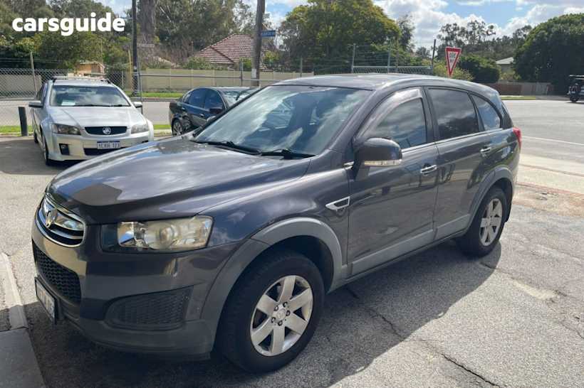 Grey 2014 Holden Captiva Wagon 7 Ls (Fwd)
