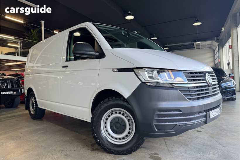 White 2022 Volkswagen Transporter Commercial TDI340 F