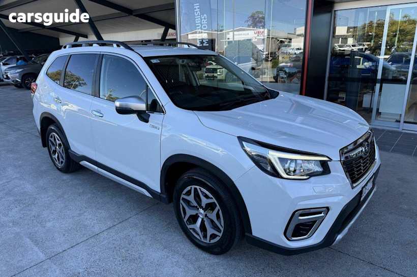 White 2020 Subaru Forester Wagon 2.0E-L Hybrid (Awd)