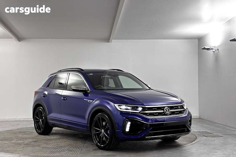 Blue 2023 Volkswagen T-ROC Wagon R Grid Edition