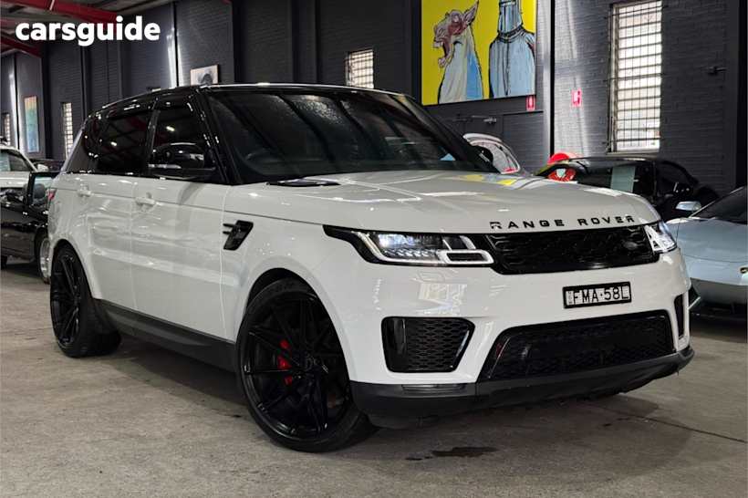 White 2018 Land Rover Range Rover Sport SUV TDV6 SE 4X4