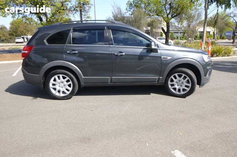 Grey 2018 Holden Captiva SUV ACTIVE F