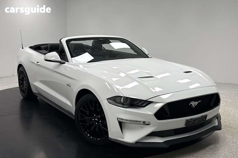 White 2022 Ford Mustang Convertible GT R