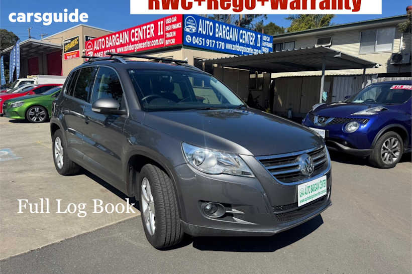 Grey 2010 Volkswagen Tiguan Wagon 147 Tsi