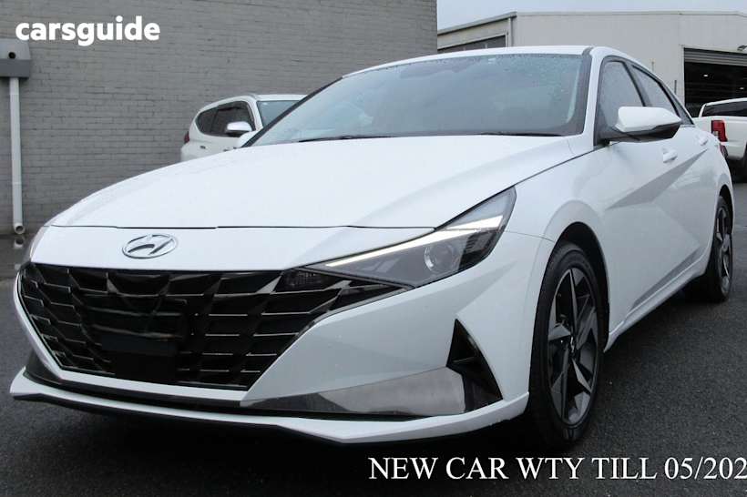 White 2022 Hyundai I30 Sedan ACTIVE F