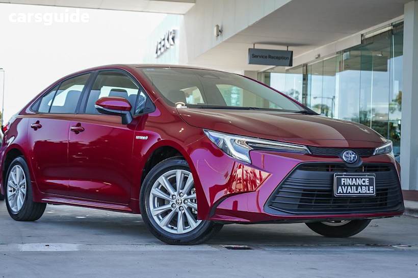 2024 Toyota Corolla Sedan Ascent Sport + Conv Pk Hybrid