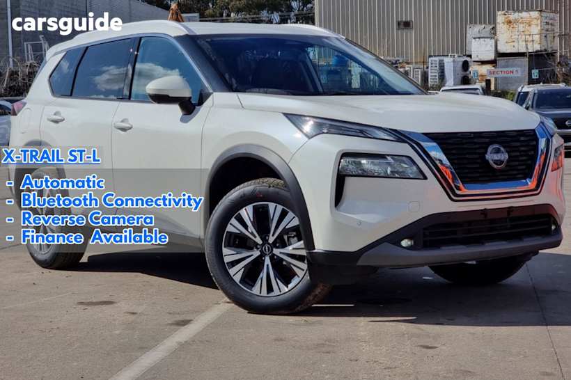 White 2024 Nissan X-Trail SUV ST-L 4X4
