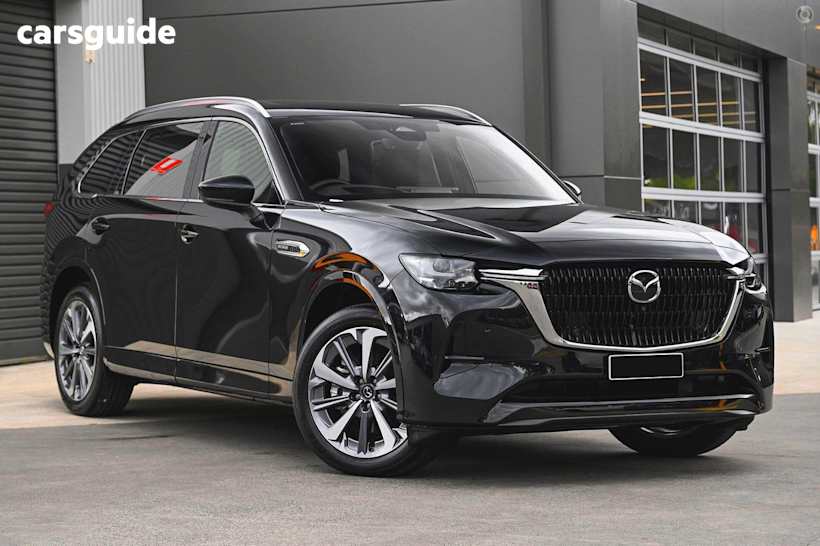 Black 2025 Mazda CX-80 SUV G40E AZAMI 4X4
