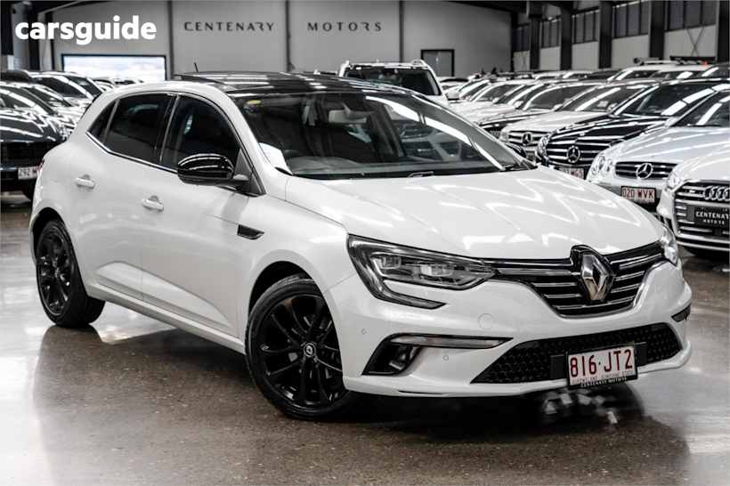 White 2017 Renault Megane Hatch GT-LINE F