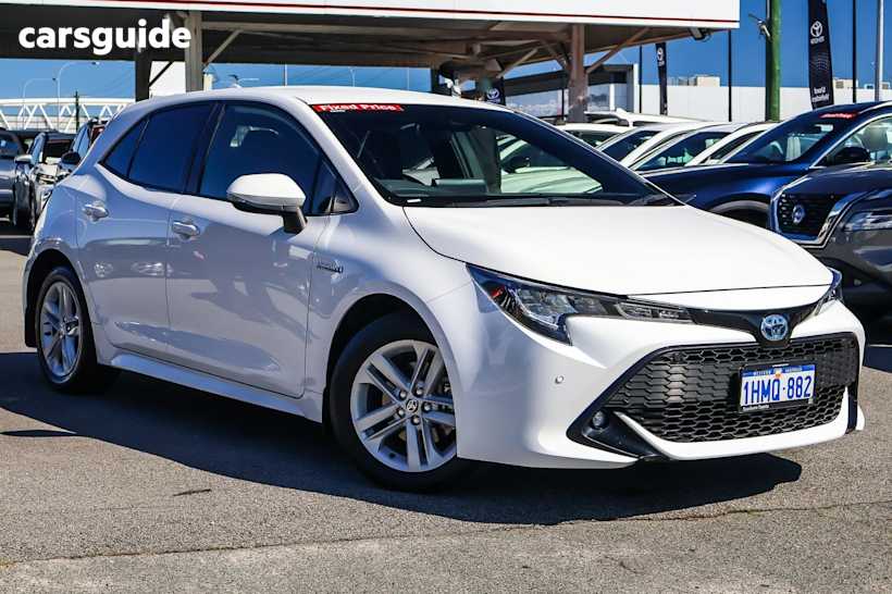White 2021 Toyota Corolla Hatch SX HYBRID F