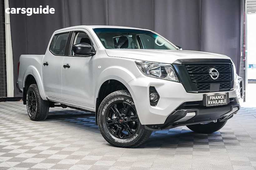 Silver 2021 Nissan Navara Dual Cab Pick-up Sl (4X4)