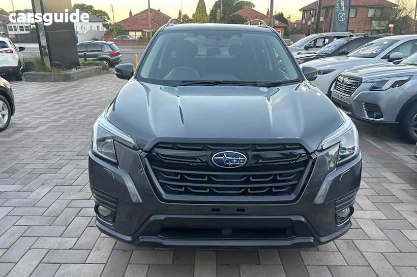 Grey 2023 Subaru Forester Wagon 2.5I (Awd)