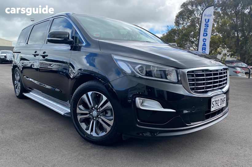 Black 2018 Kia Carnival OtherCar SLI F
