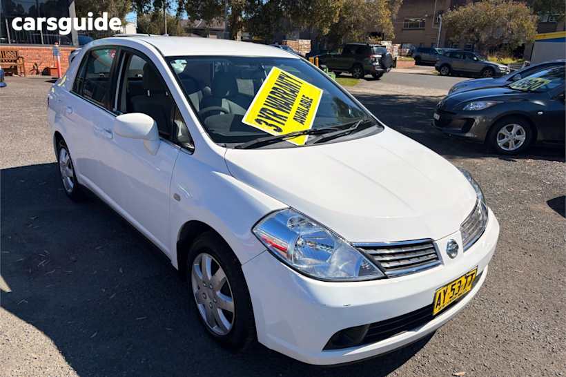 White 2007 Nissan Tiida Sedan ST F