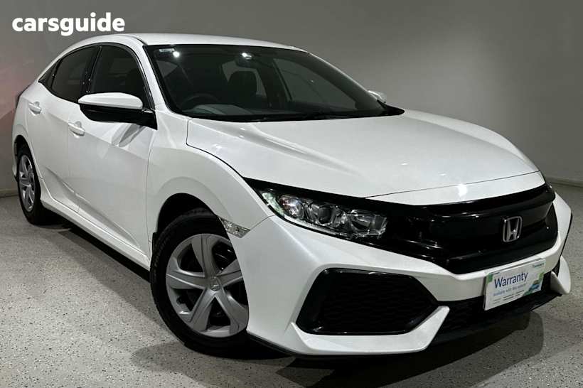 White 2017 Honda Civic Hatch VTI F